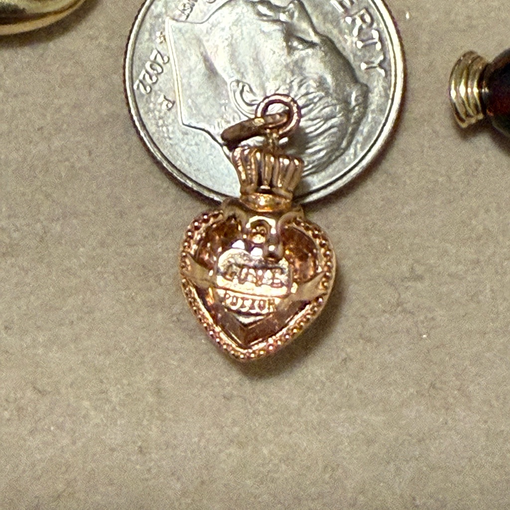 Qpot Harry Potter Love Potion Pendant